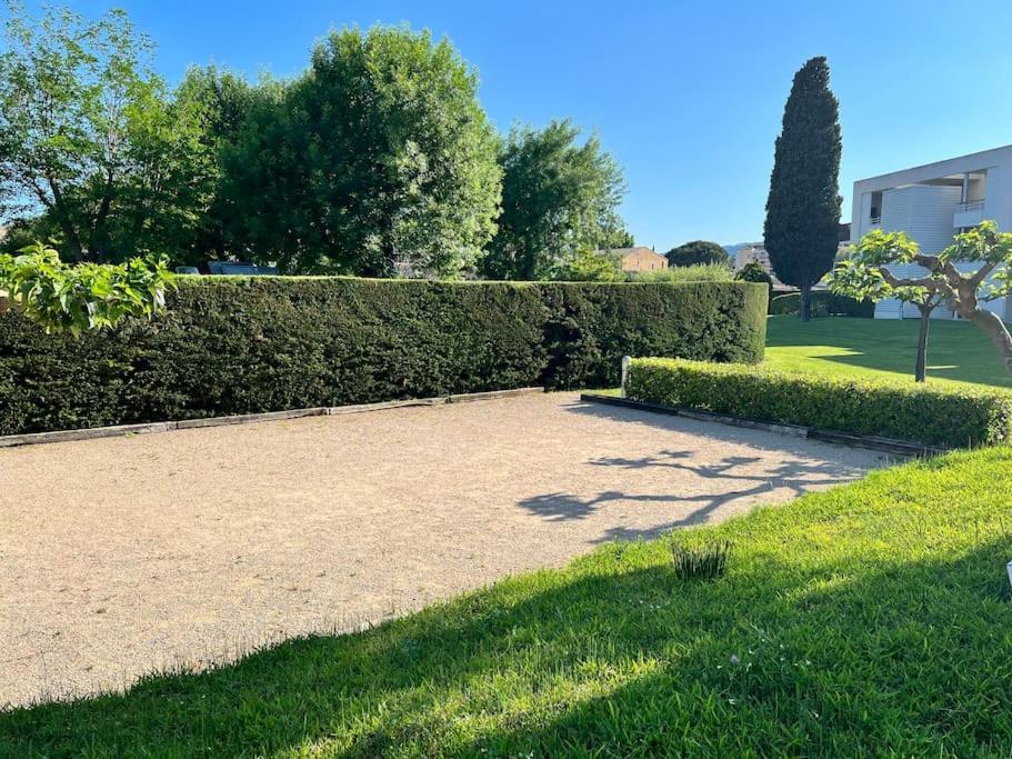 Luxury 3 Piece Garden Apartment In Cannes Marina Mandelieu Kültér fotó
