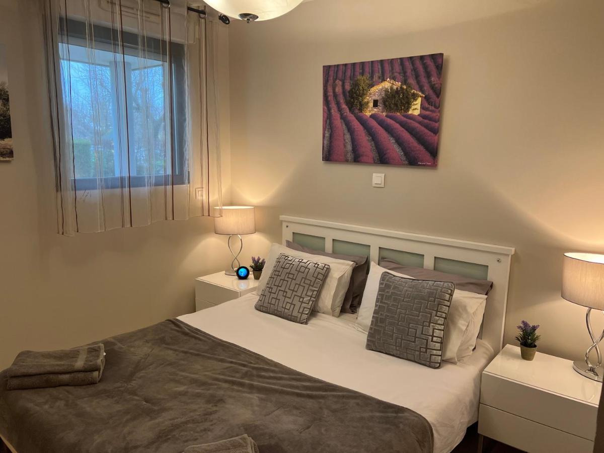 Luxury 3 Piece Garden Apartment In Cannes Marina Mandelieu Kültér fotó