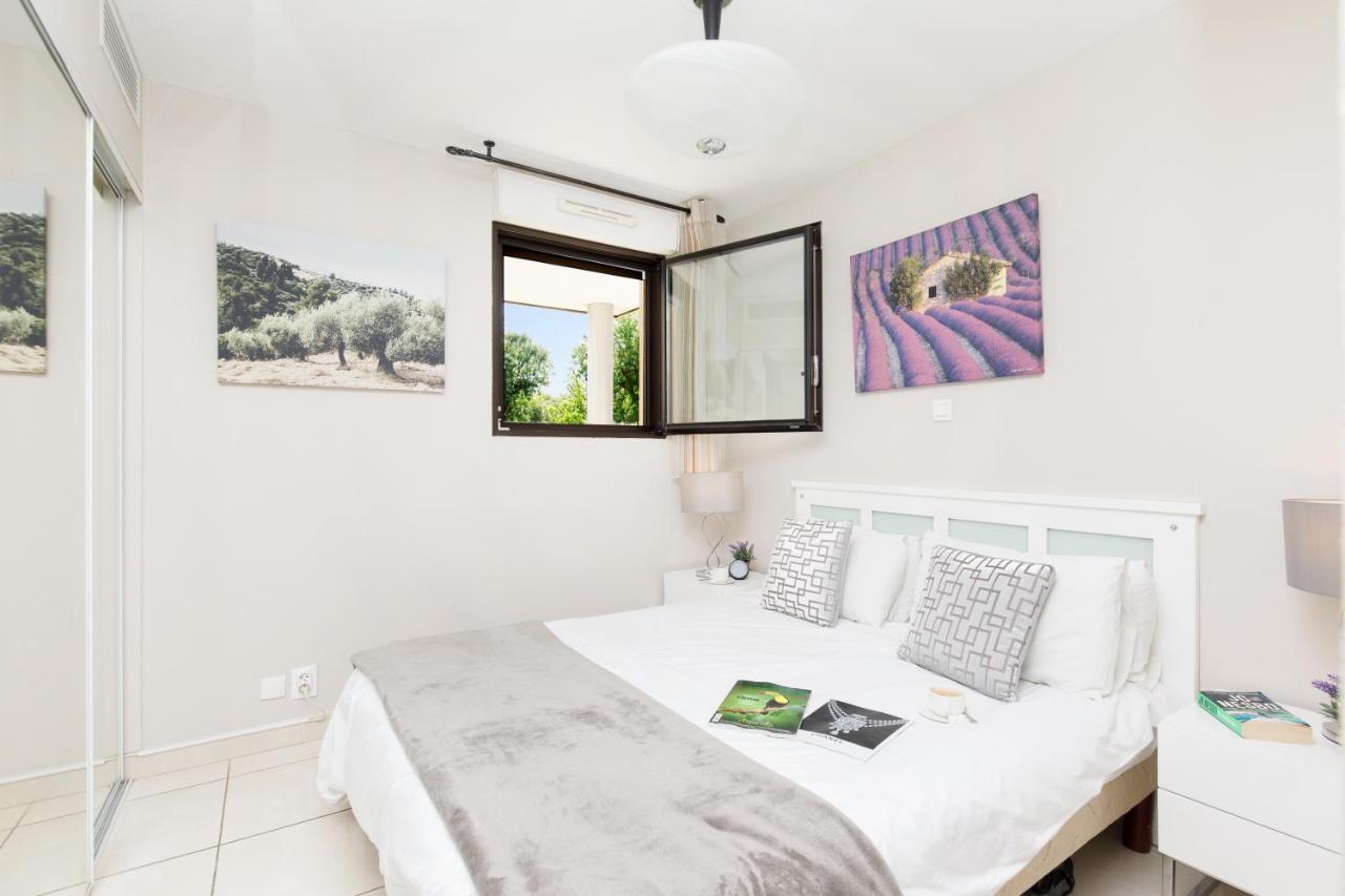 Luxury 3 Piece Garden Apartment In Cannes Marina Mandelieu Kültér fotó